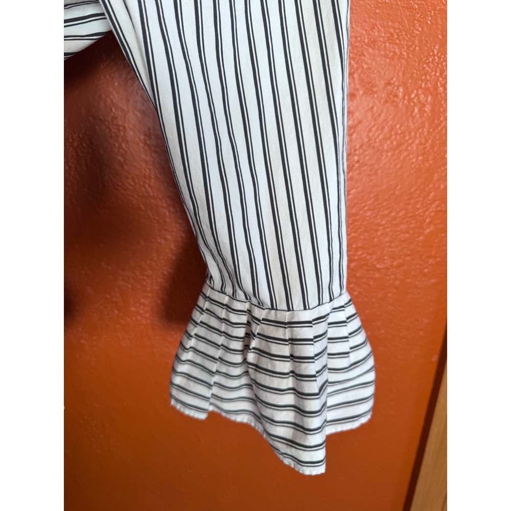 Chicos Striped Bell Sleeve Blouse Black White Poplin Top Size 4 US 20 Cotton - Picture 5 of 10